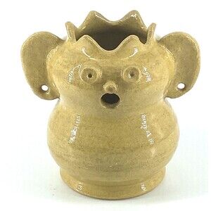 Kitsch Weirdo Art Pottery Surprised Alien or Space Man/Woman Figurine OOAK